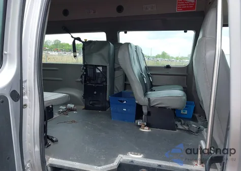 2014 Ford Econoline E250 Van from USA, damaged, VIN 1FTNS2EW2EDA21988